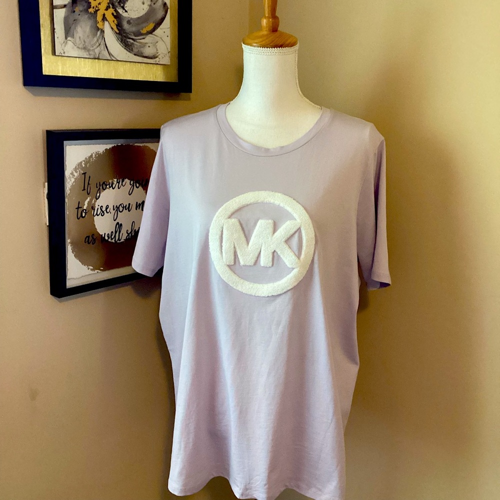 MICHAEL KORS XL lavendar t-shirt